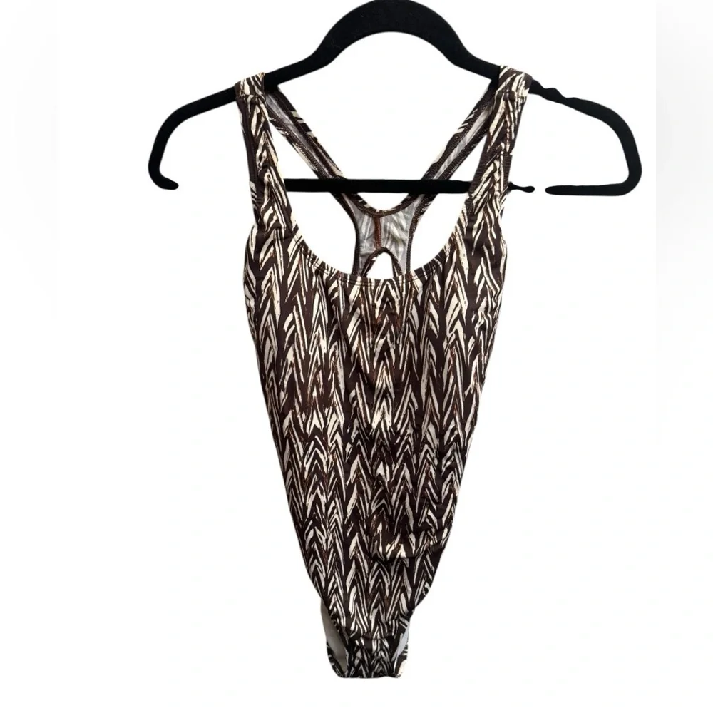 SPEEDO Endurance Women's Chevron One-Piece Swimsuit Brown Tan Racer SZ 6 EUC
